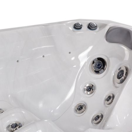 Гидромассажный спа-бассейн Wellis Malaga Standard Гидромассажный спа-бассейн Wellis Malaga Standard